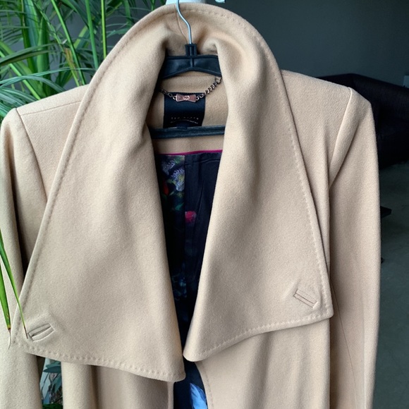 TED BAKER London coat. Camel color. Rose gold trimmings. Winter coat - Picture 14 of 17